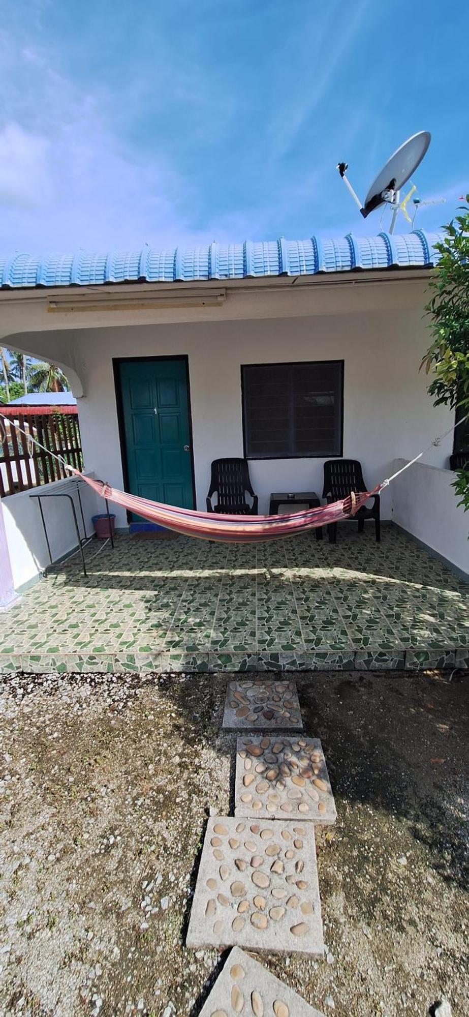 Rainbow Bed N Bfast Pansiyon Pantai Cenang  Dış mekan fotoğraf